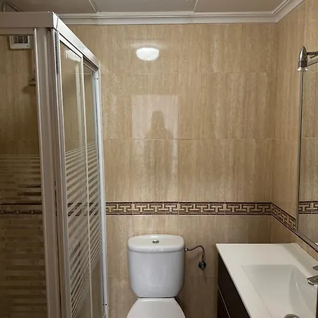 Precioso Apartamento En Primera Linea. Torrevieja